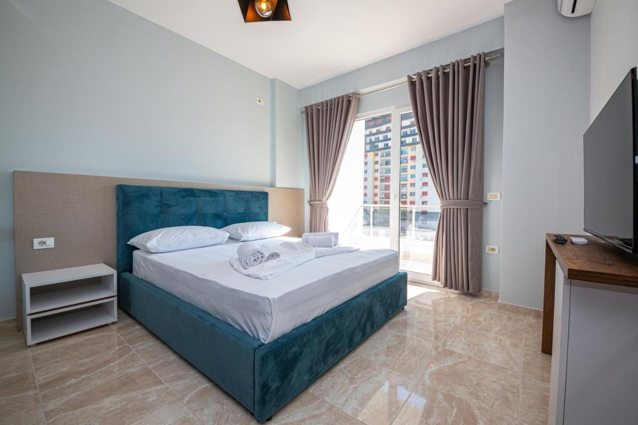 Ponari S Hotel Kryemedhej ภายนอก รูปภาพ