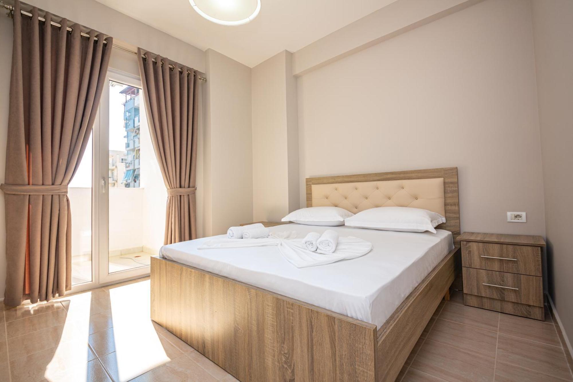 Ponari S Hotel Kryemedhej ห้อง รูปภาพ